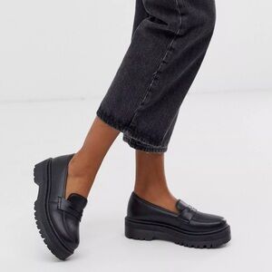 Qupid Black Platform Loafers Size 7